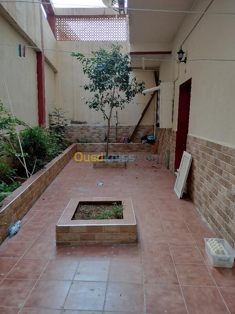 Location Niveau De Villa F4 Alger Khraissia