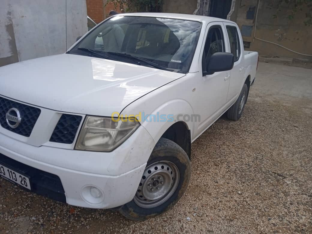 Nissan Navara 2013 Elegance 4x4