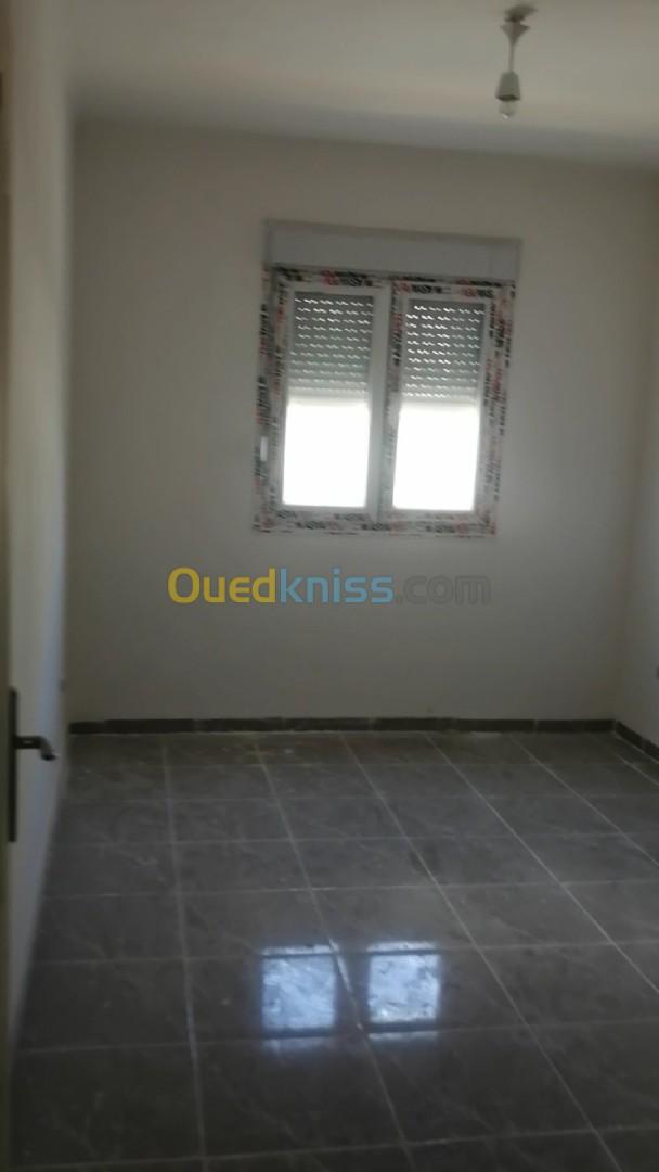 Location Appartement F3 Jijel Kaous