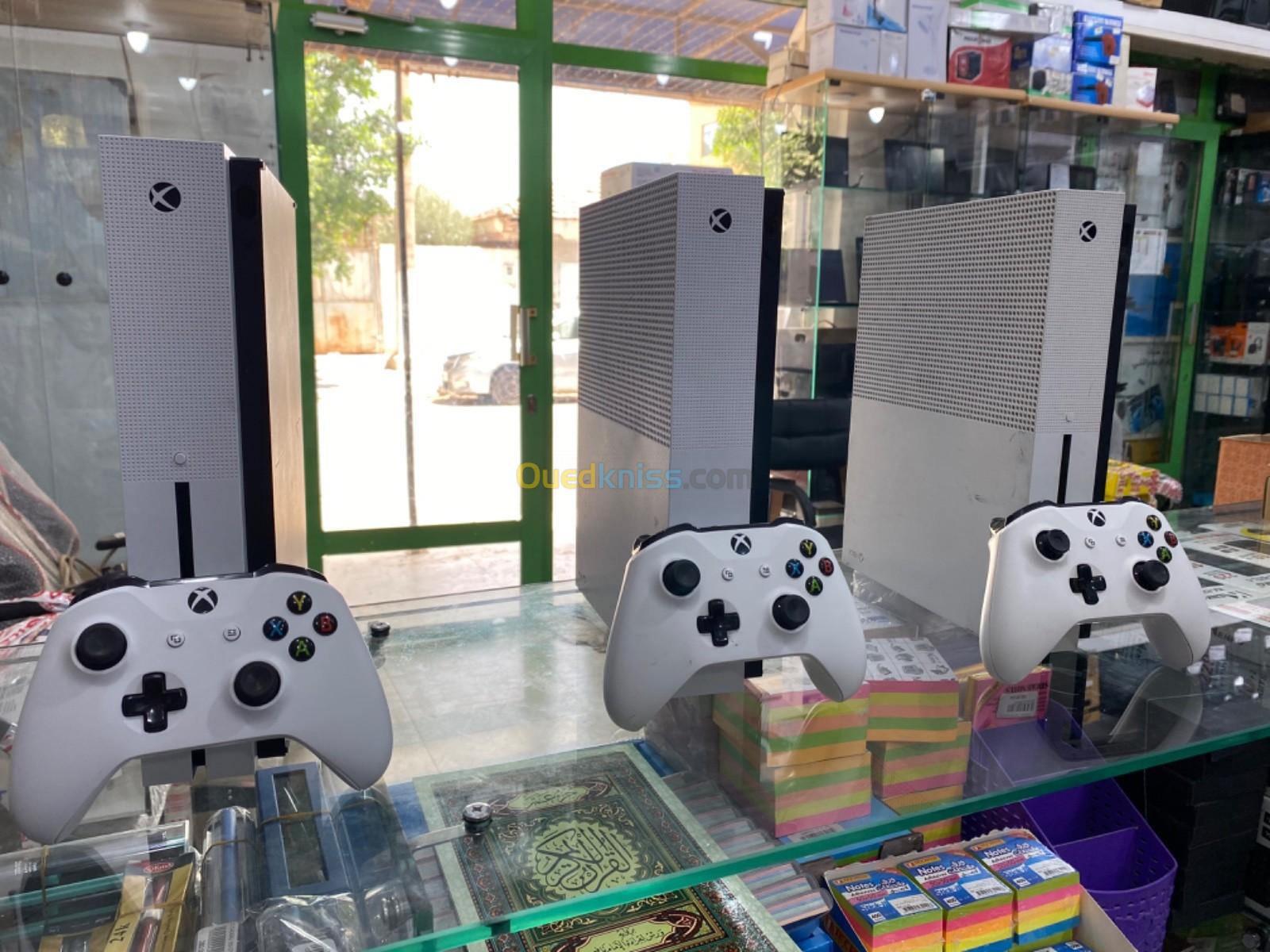 XBOX ONE S 1 TIRA AVEC TICKET DE GARANTIE LIVRAISON DISPONIBLE 58 