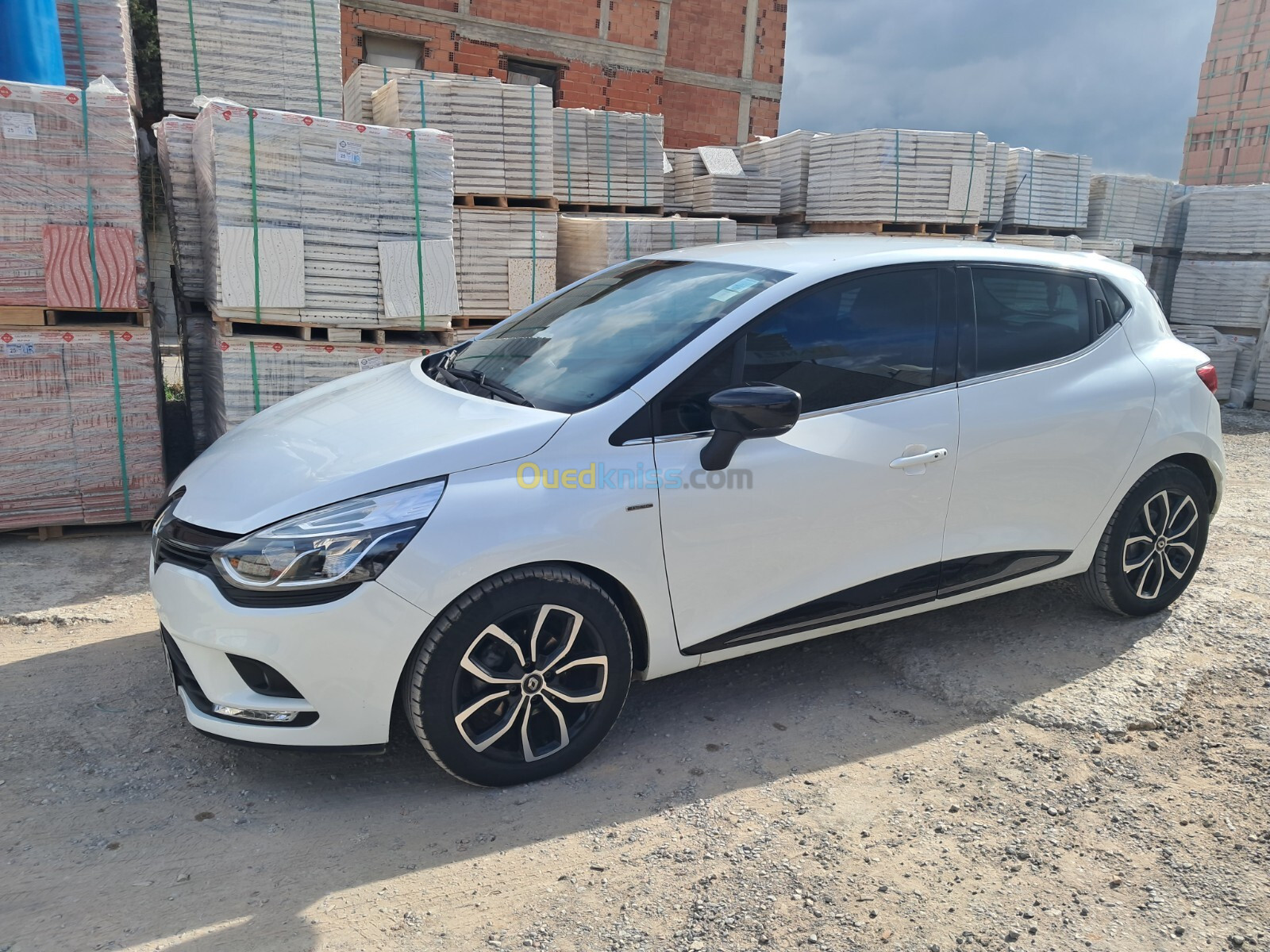 Renault Clio 4 2018 Limited 2