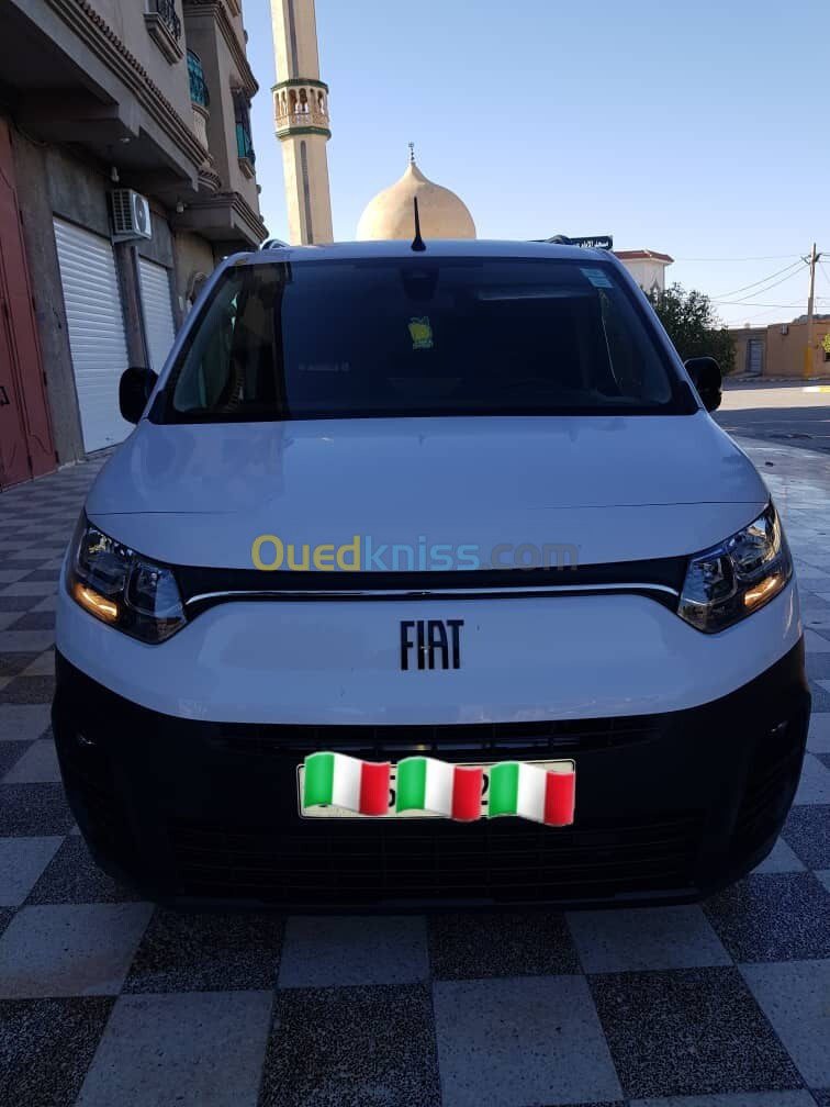 Fiat Professional Doblo italie 2024 