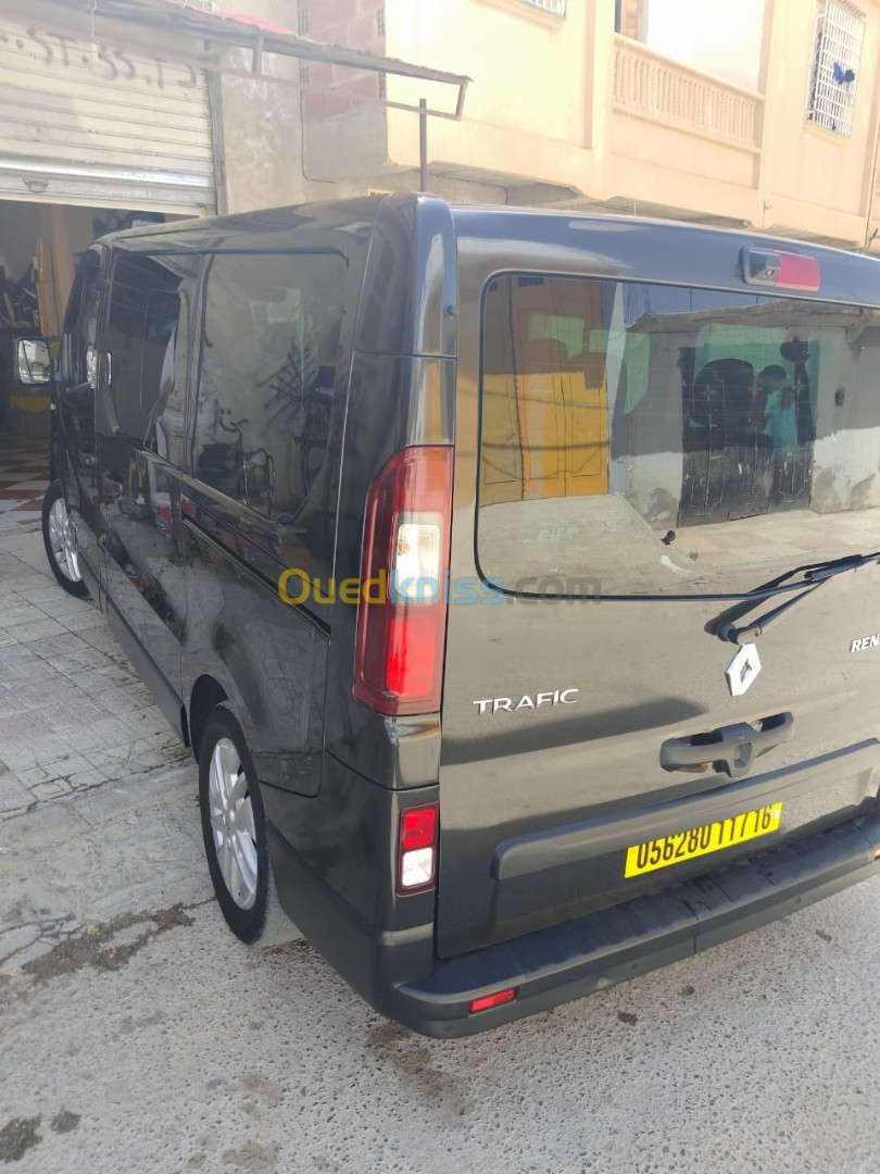 Renault TRAFIC 3 2017 LA TOUTE OPTION