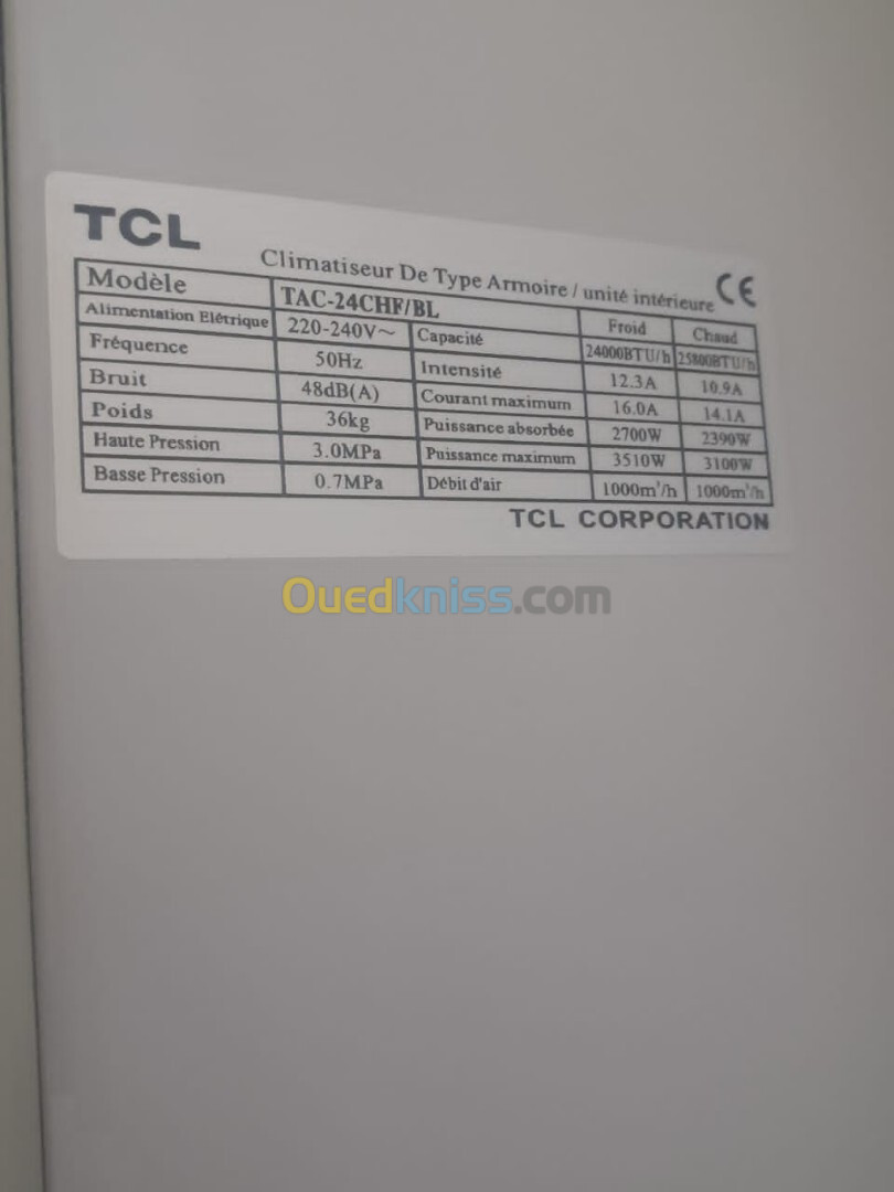 Climatiseur 24 TCL armoir