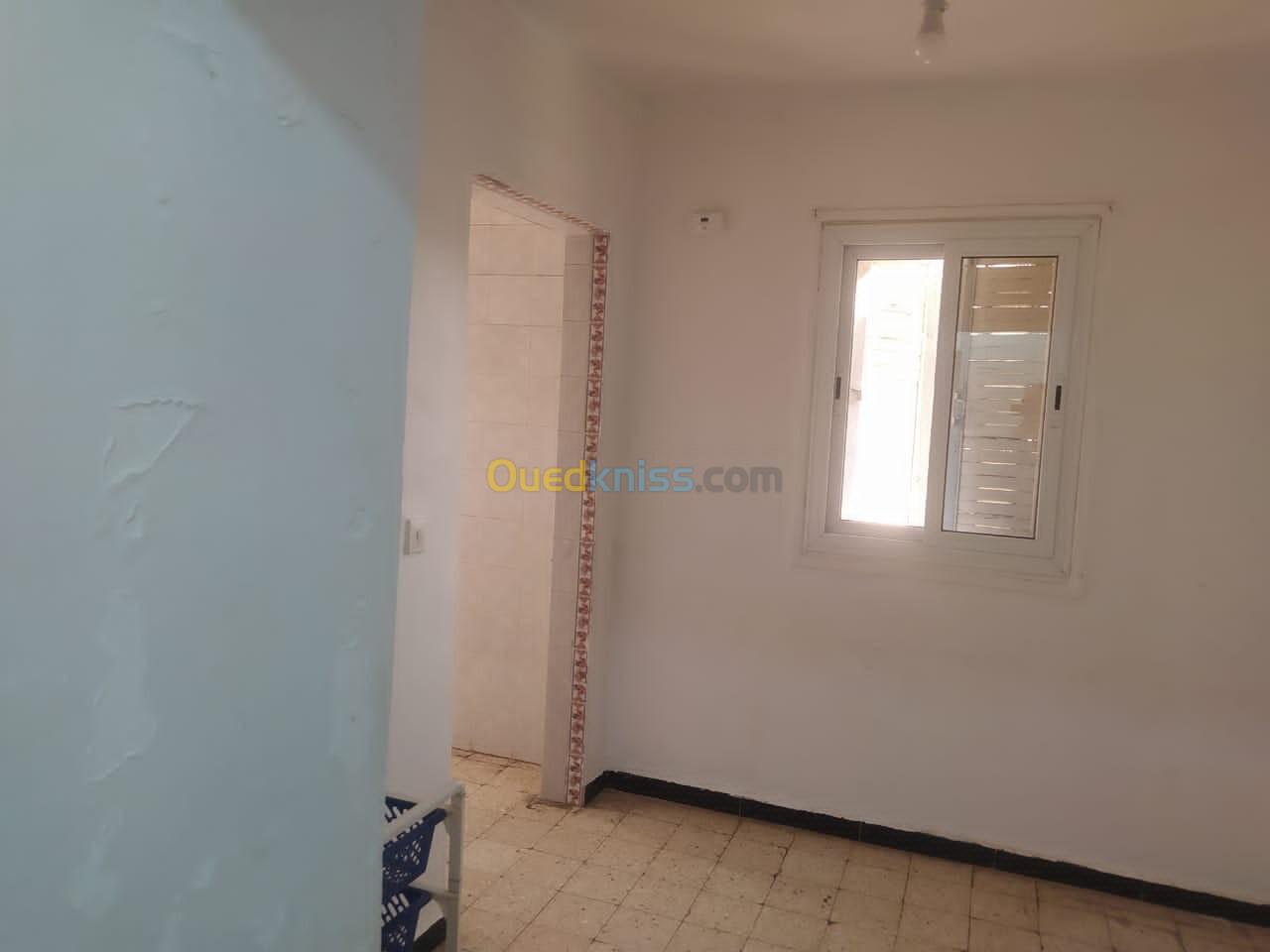 Location Appartement F2 Blida Blida