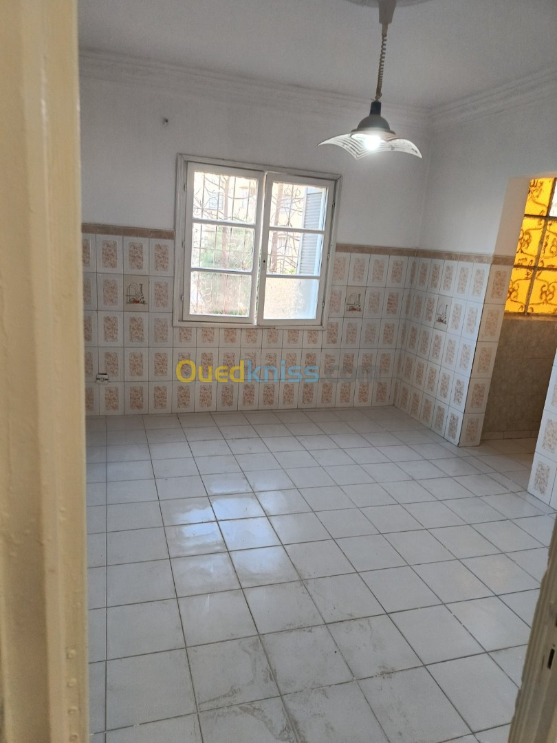 Location Appartement F4 Blida Ouled yaich