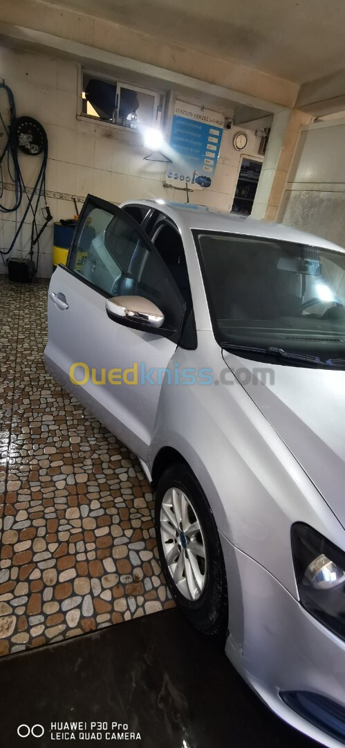 Volkswagen Polo 2015 TrendLine