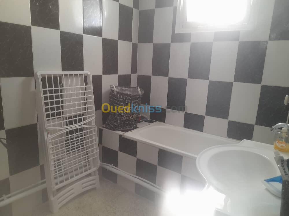 Location Appartement F3 Tipaza Tipaza