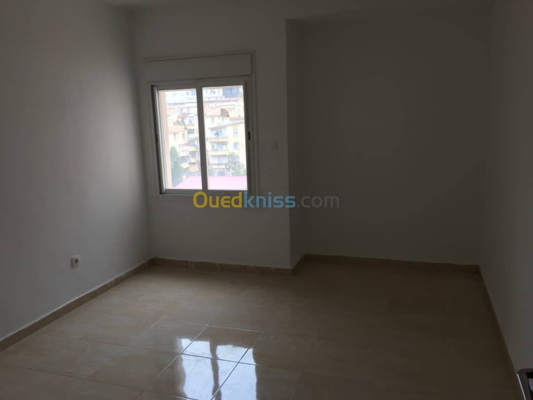 Location Appartement F2 Alger El achour