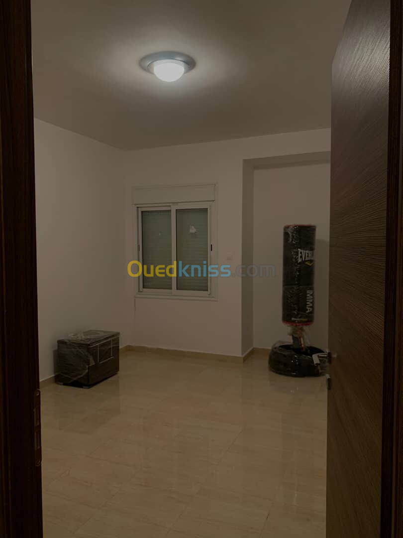 Location Appartement F2 Alger El achour