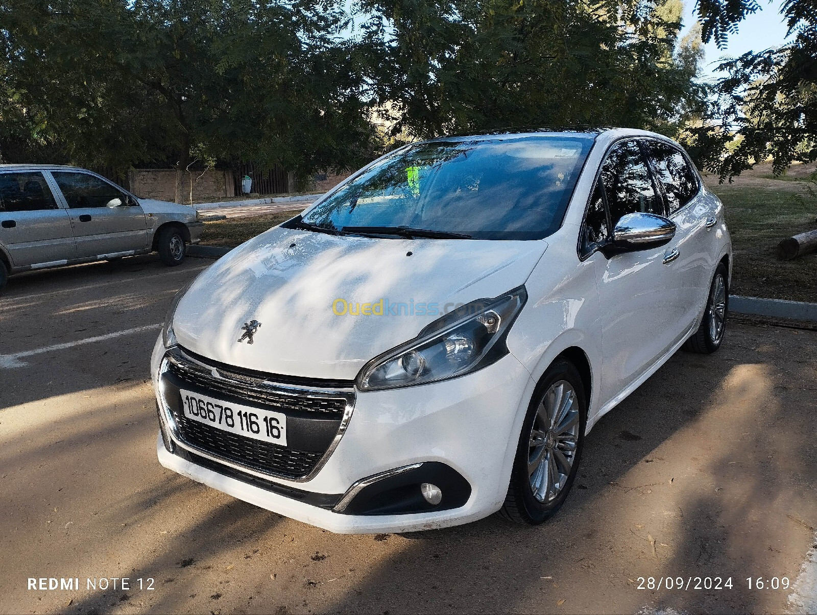 Peugeot 208 2016 Allure Facelift