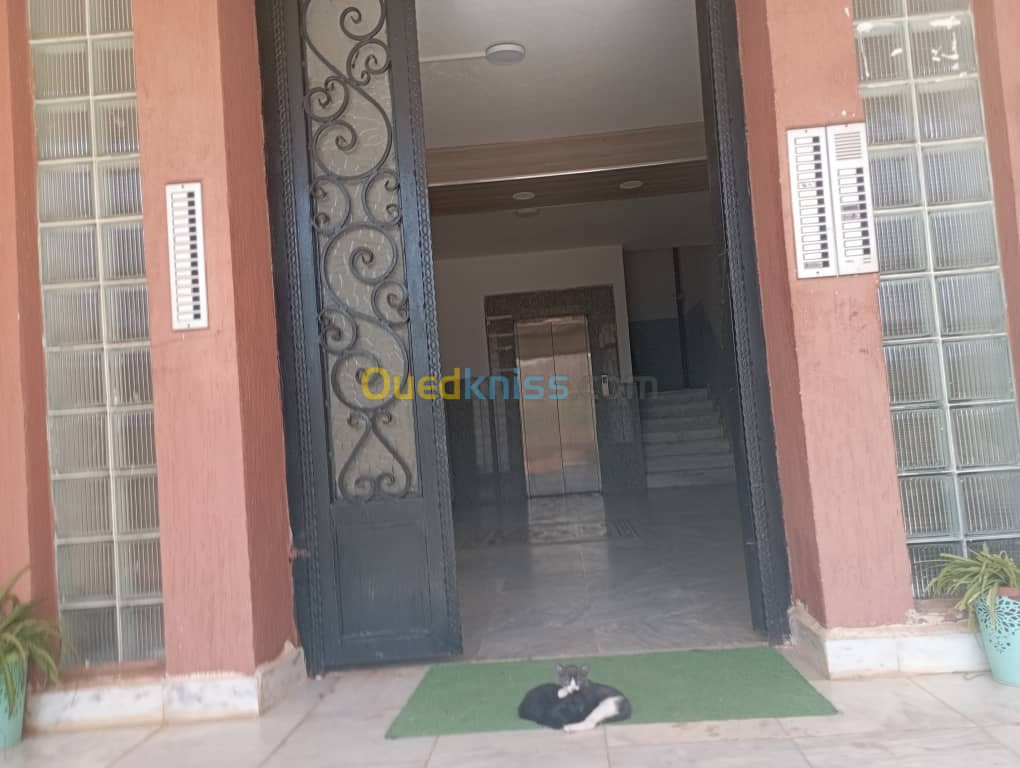 Location Appartement F3 Tipaza Bou ismail