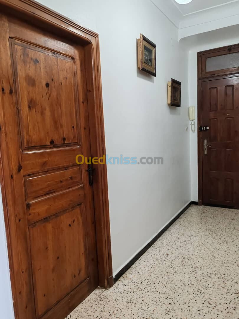 Location Appartement F3 Alger Bir mourad rais