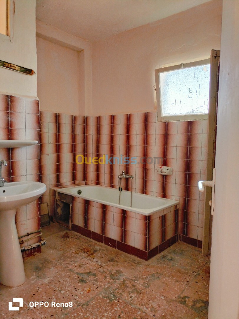 Vente Appartement F3 Biskra Biskra