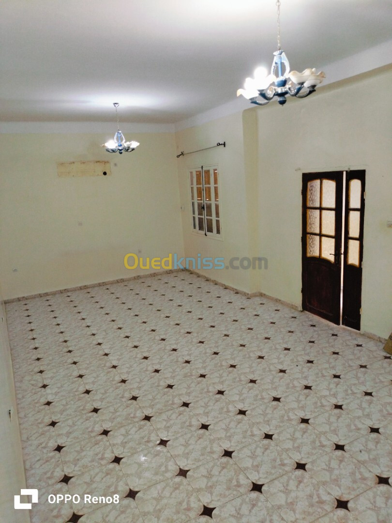 Location Niveau De Villa F5 Biskra Biskra