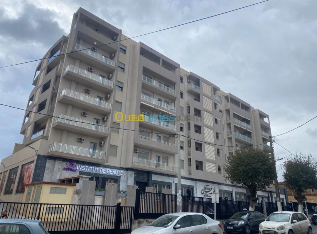 Location Appartement F4 Alger Staoueli