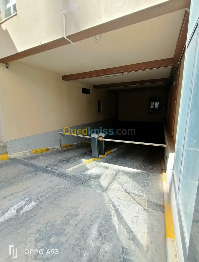 Location Appartement F4 Alger Cheraga