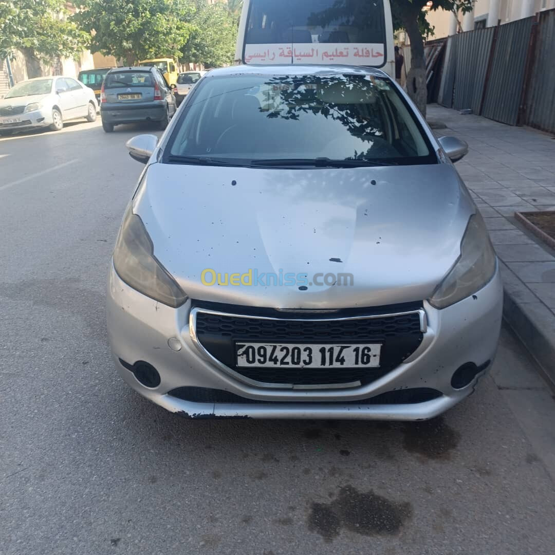 Peugeot 208 2014 Access