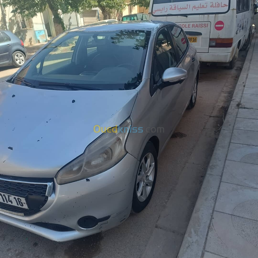 Peugeot 208 2014 Access