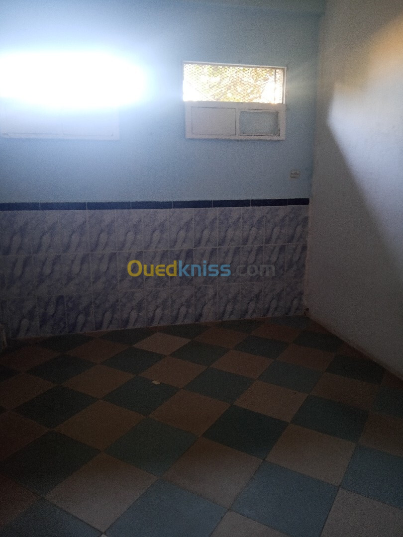 Location Niveau De Villa F3 Tipaza Fouka