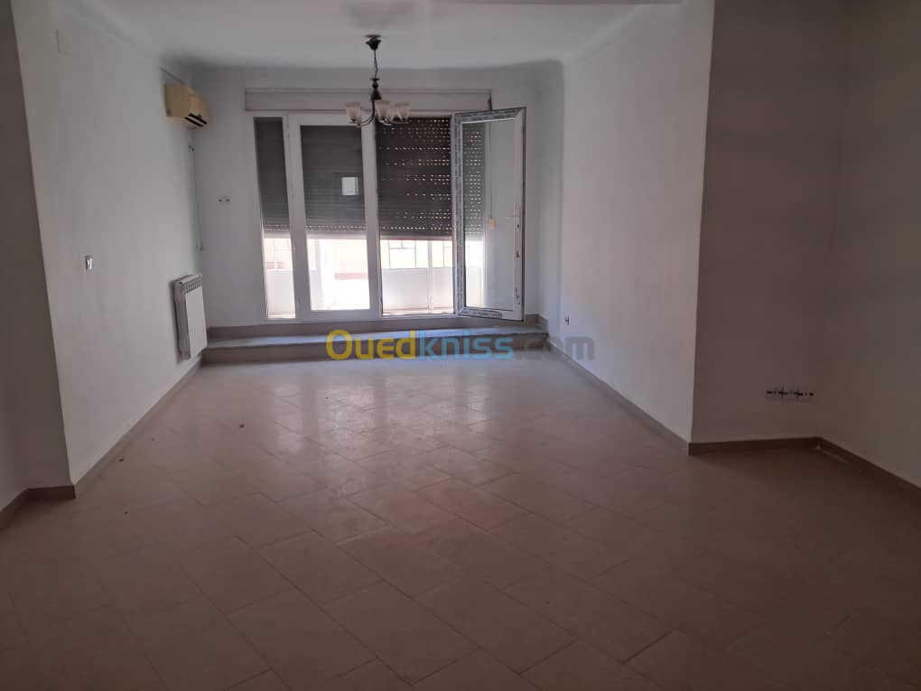 Location Appartement Alger Hydra