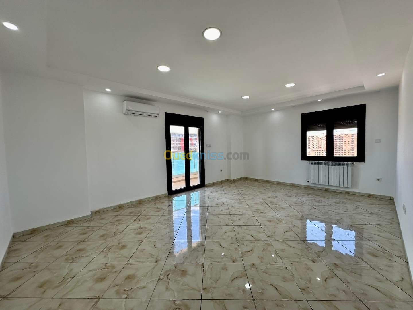 Location Appartement F4 Oran Bir el djir