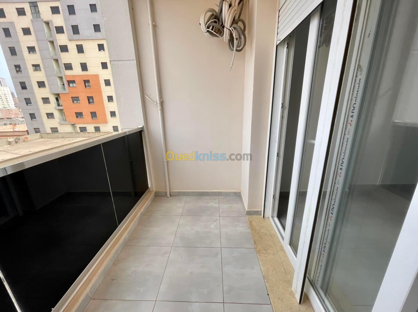 Location Appartement F3 Oran Bir el djir