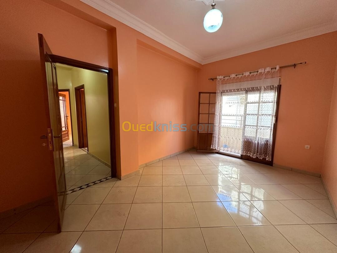 Location Appartement F3 Oran Oran