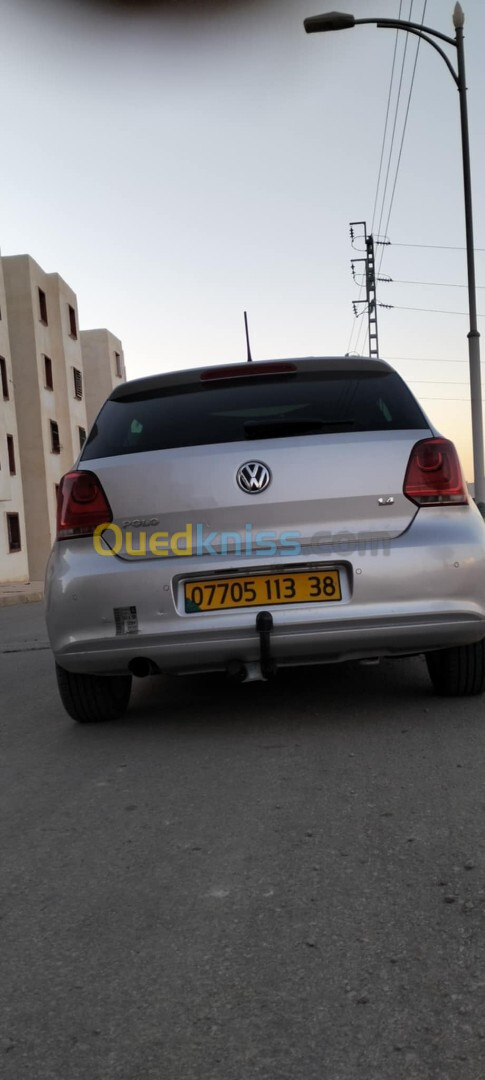 Volkswagen Polo 2013 Silver