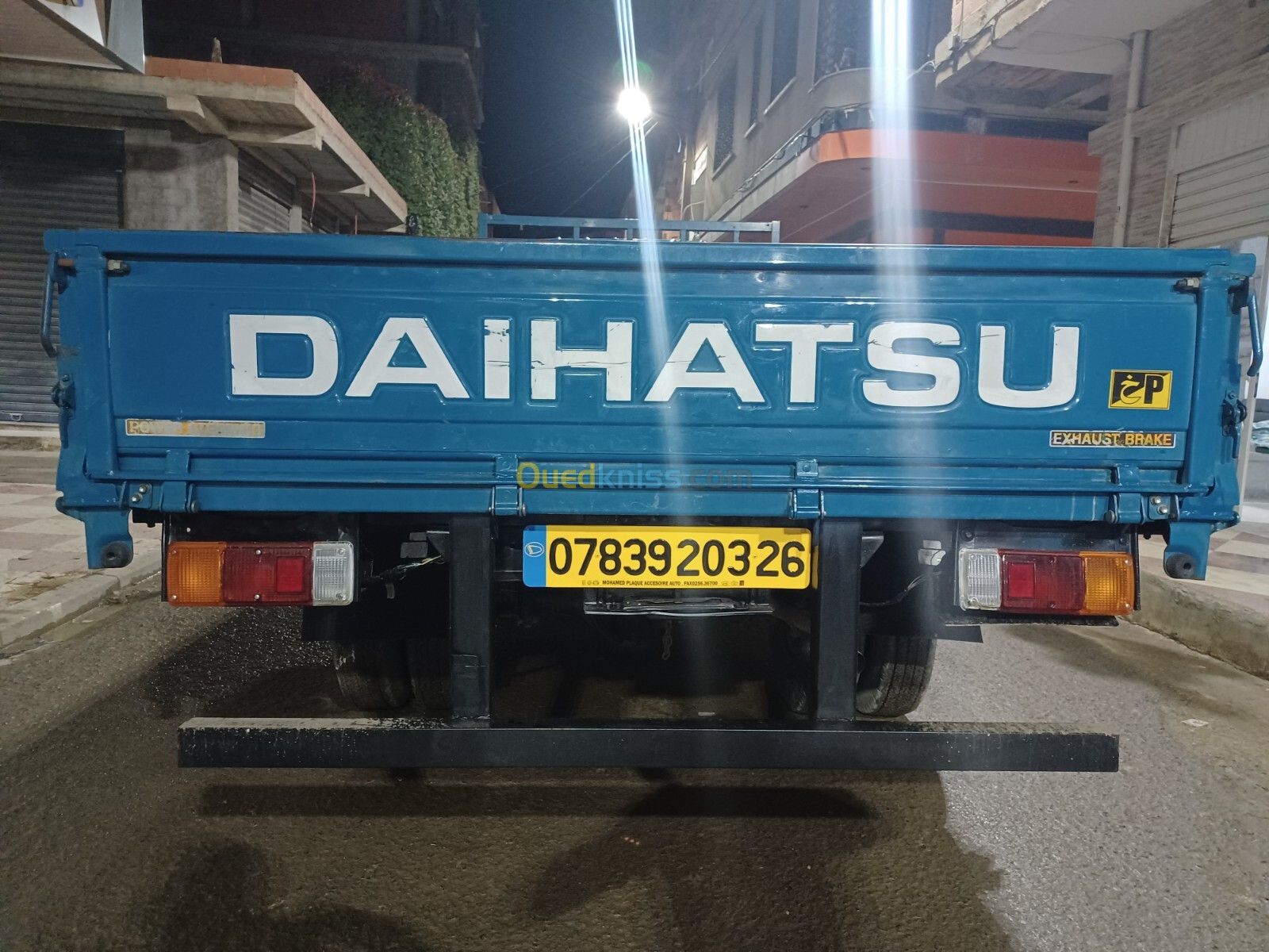 Daihatsu Delta 2003