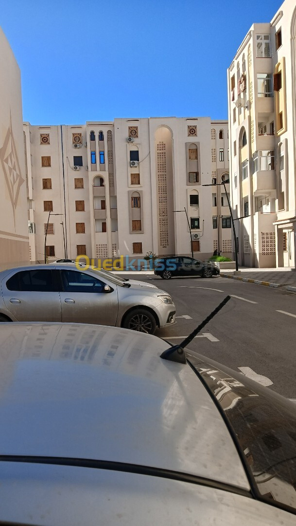 Vente Appartement F04 Constantine Constantine