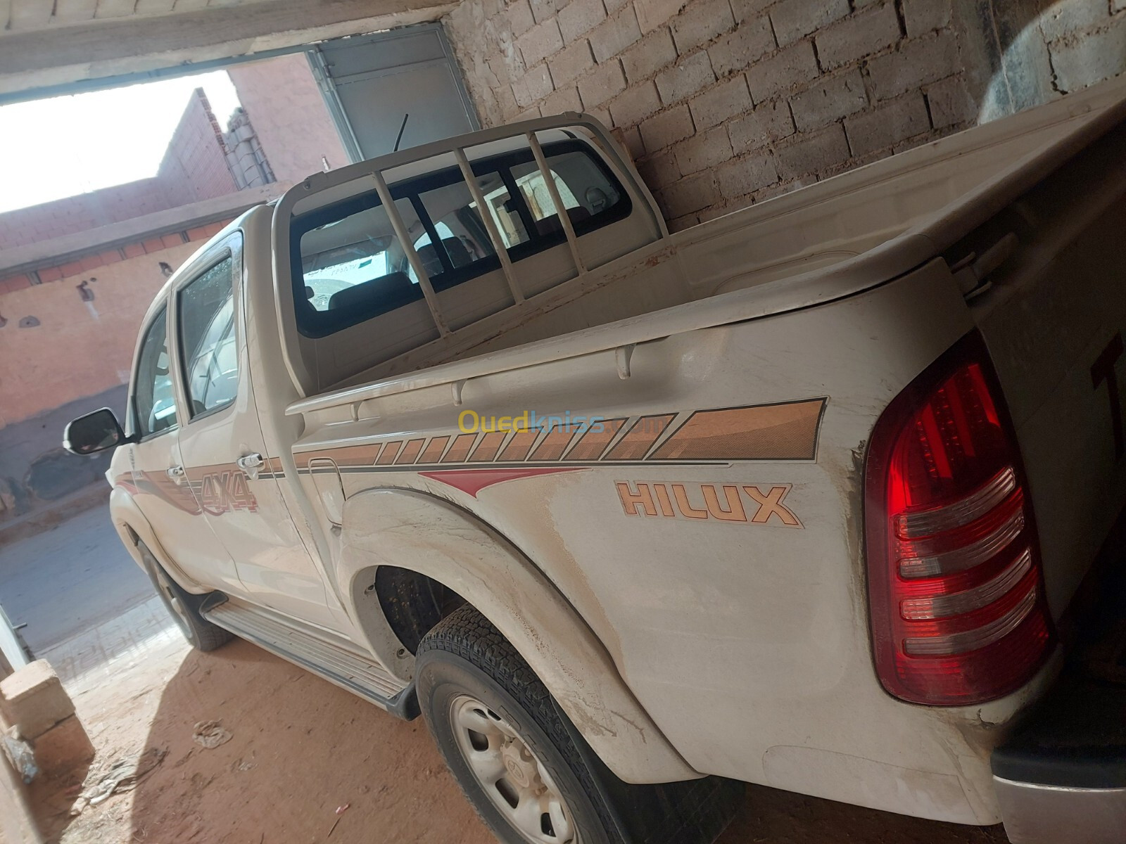 Toyota Hilux 2015 LEGEND DC 4x4 Pack Luxe