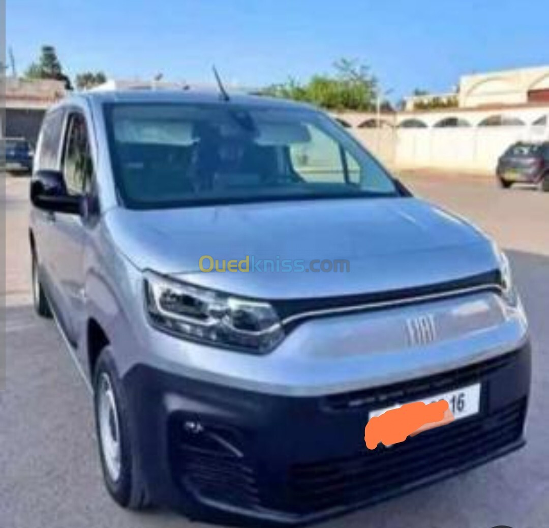 Fiat Doblo 2023 ايطالية