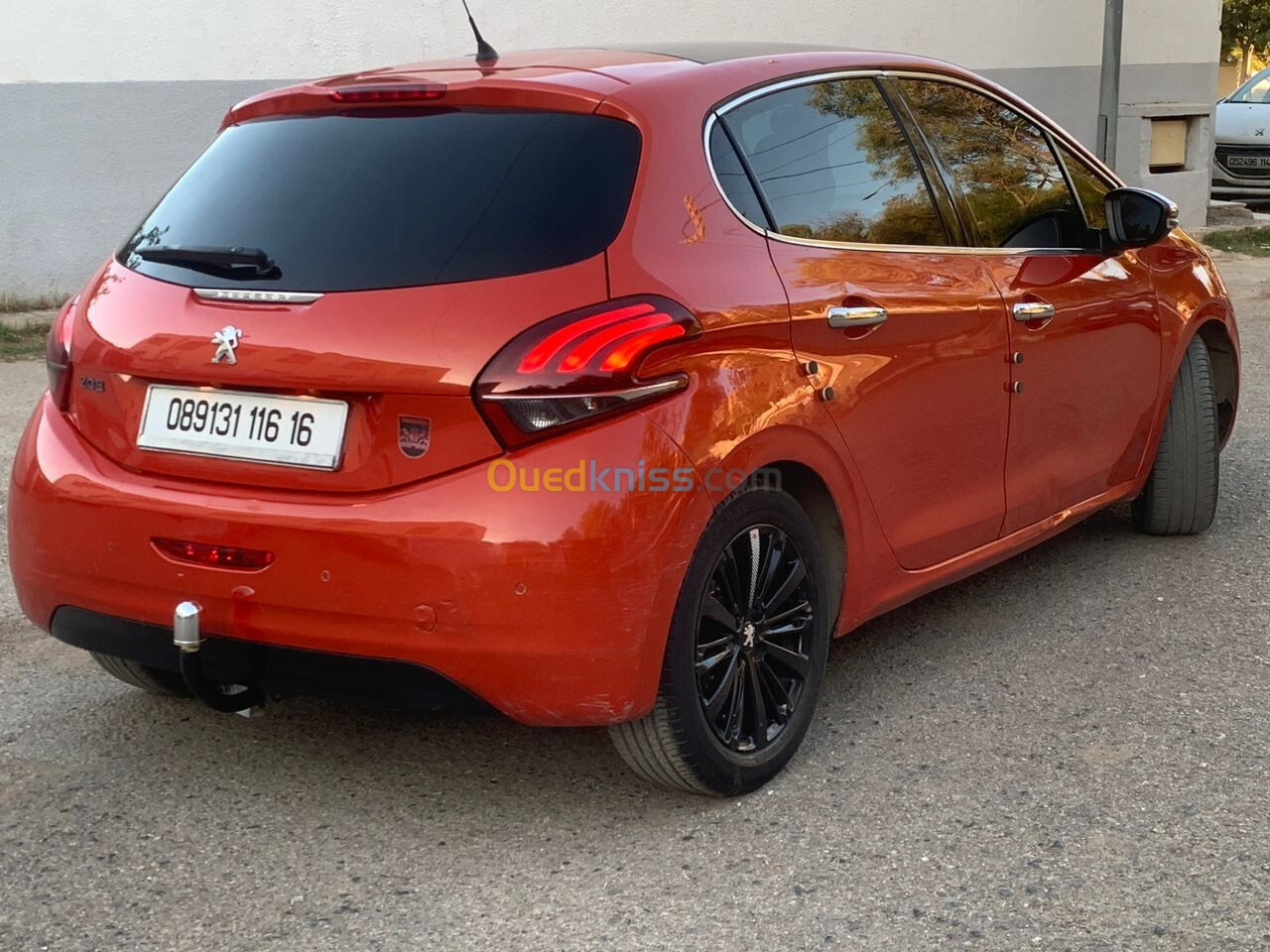 Peugeot 208 2016 Allure Facelift