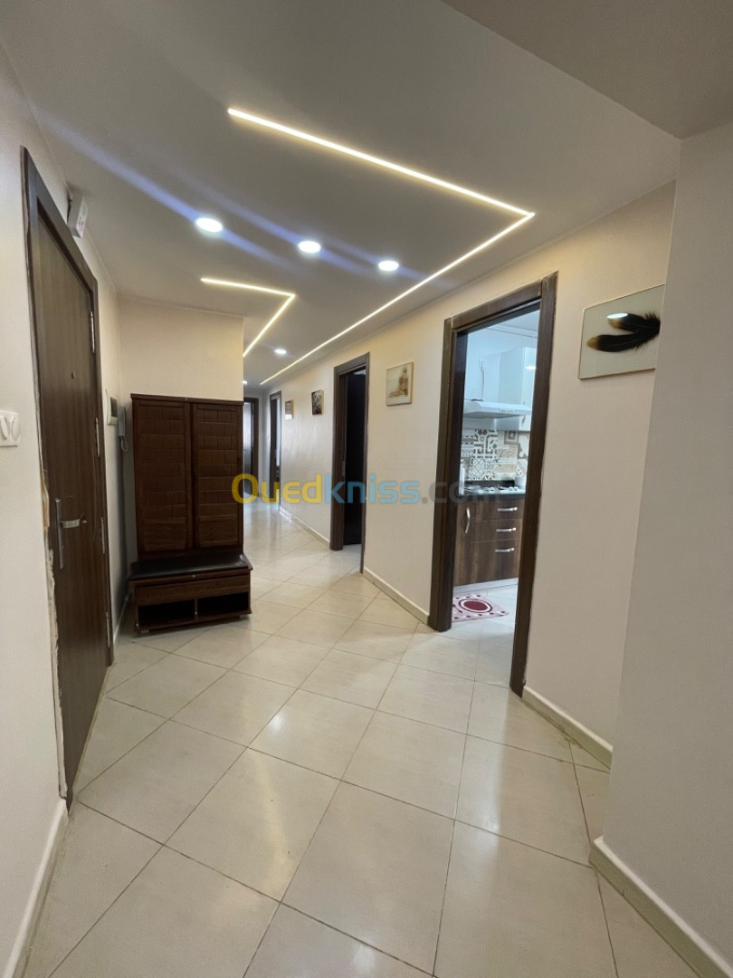 Location Appartement F4 Oran Bir el djir