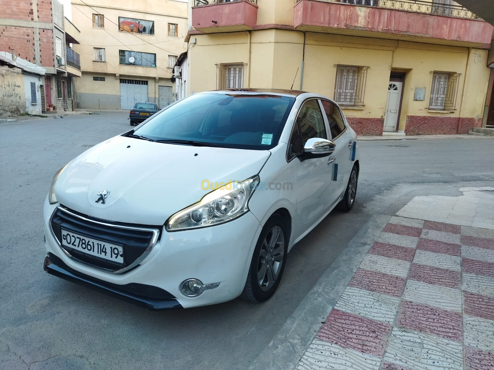 Peugeot 208 2014 Allure