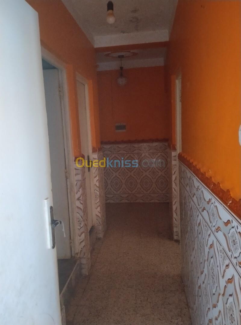 Vente Appartement F4 Aïn Defla Hammam righa