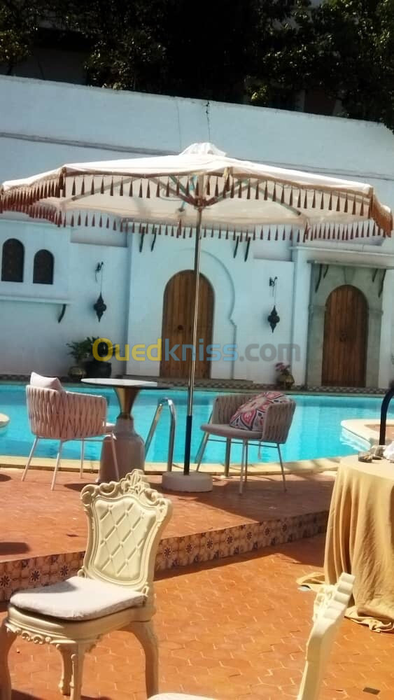 Parasol pour hôtels,complexes,piscines,villas, plages, restaurants, cafétérias, terrasses et jardins