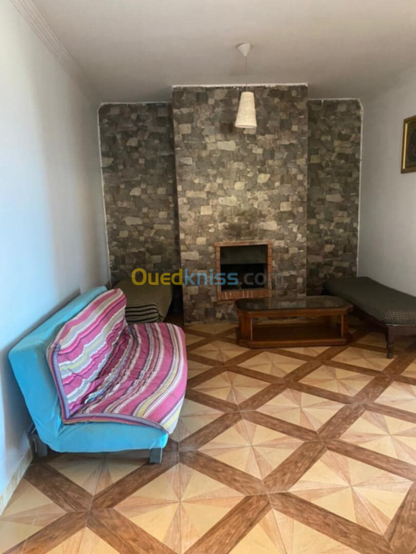 Location vacances Niveau De Villa F4 Béjaïa Beni ksila