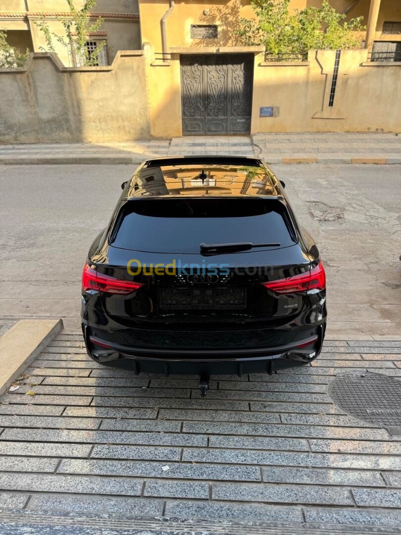 Audi Q3 2024 S LINE