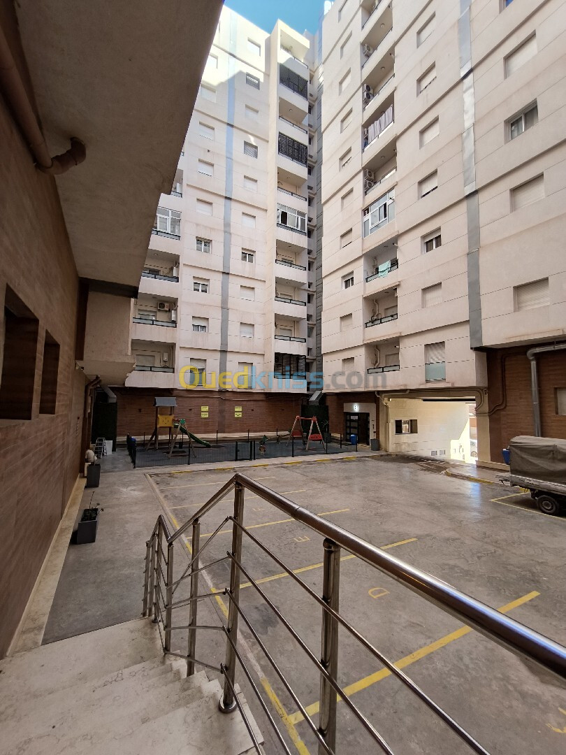 Location Appartement F3 Oran Bir el djir