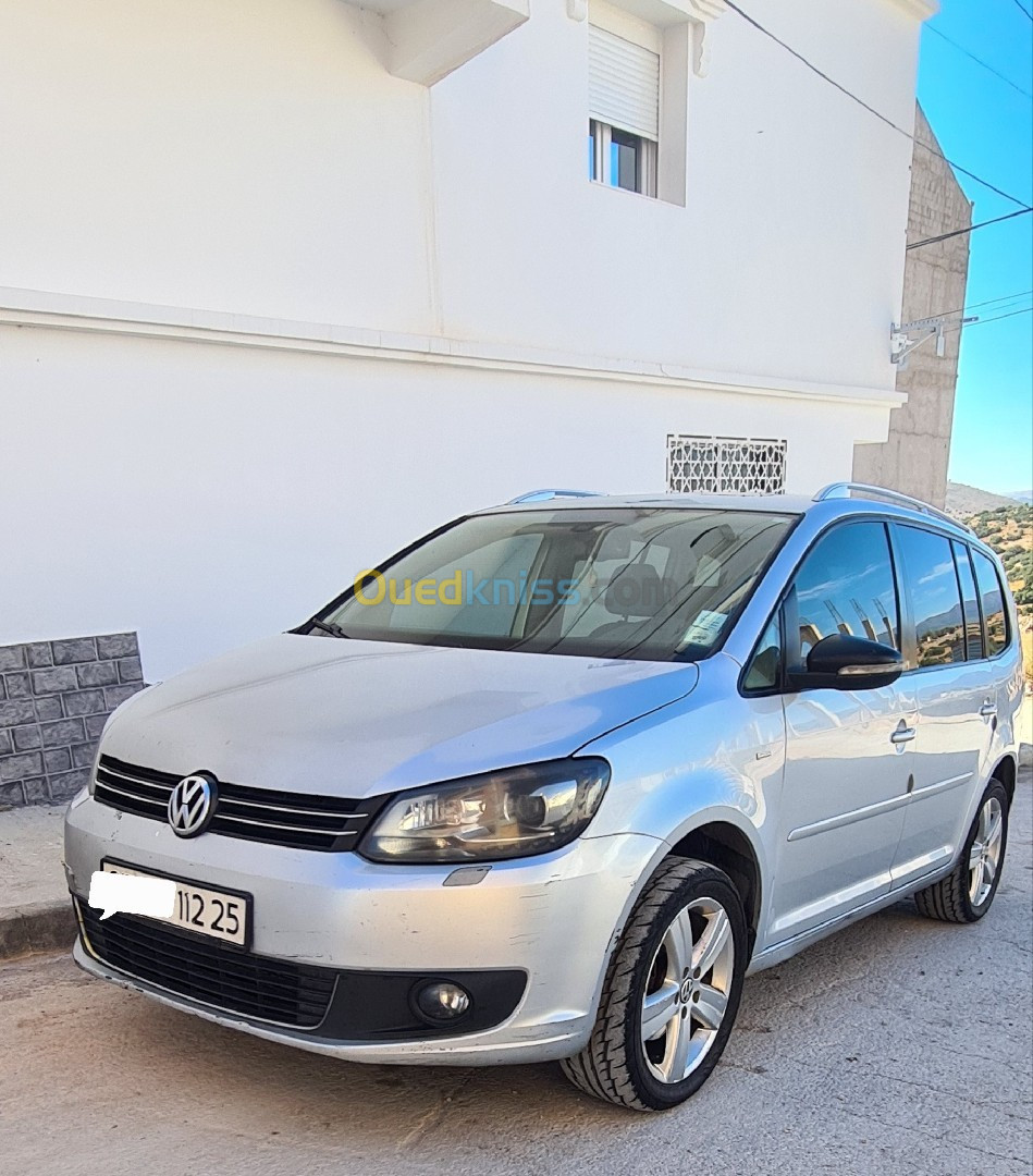 Volkswagen Touran 2012 Match