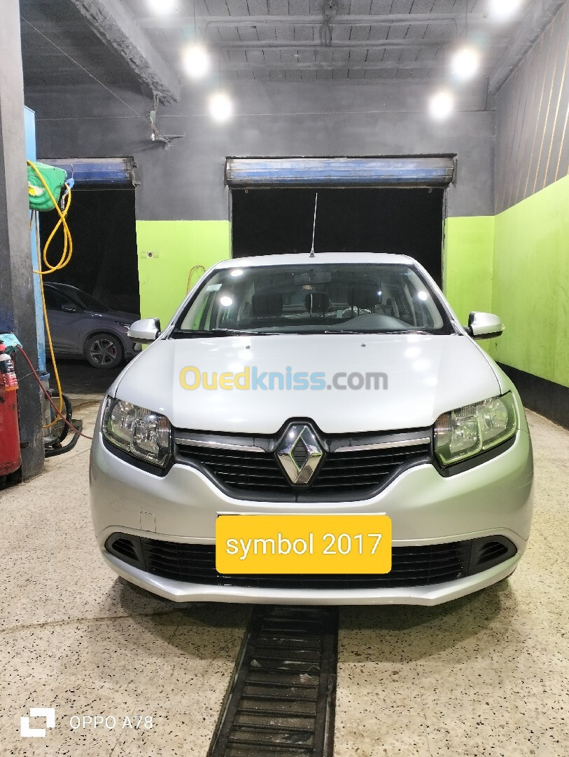 Renault Symbol 2017 Roumanie