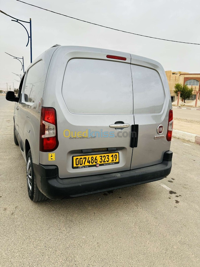 Fiat Professional doblo Italie 2023 