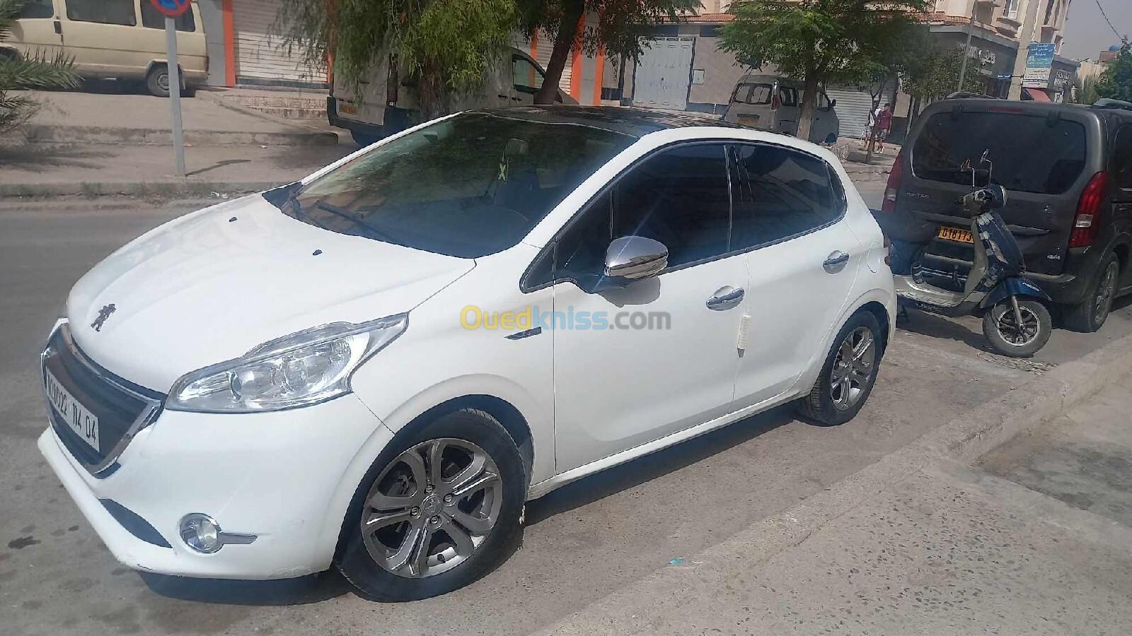 Peugeot 208 2014 Allure