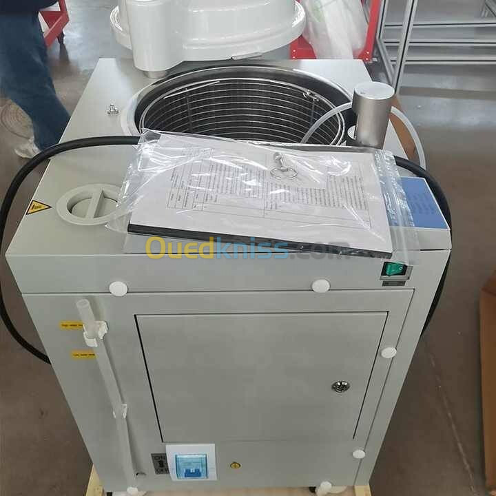 Autoclave digital stérilisation vertical 50L/75L Références : BKQ-B50II/B75II 