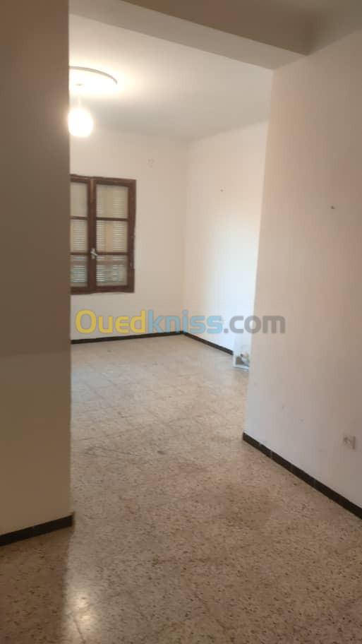 Location Appartement F3 Alger Bouzareah