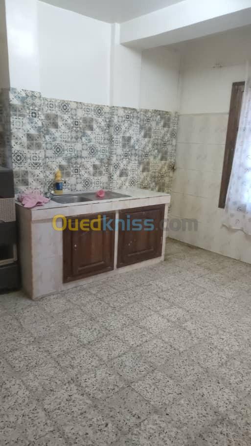 Location Appartement F3 Alger Bouzareah