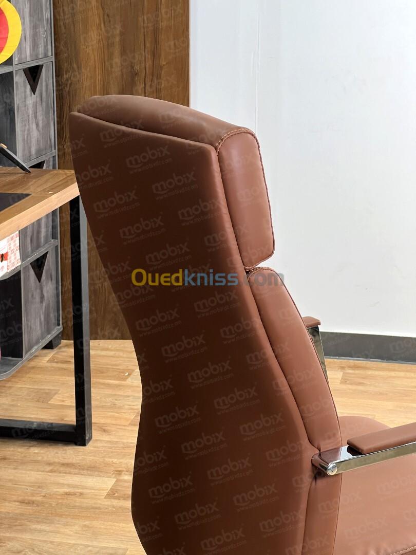 CHAISE BUREAU VISITEUR AKAR De La Marque MOBIX-DZ