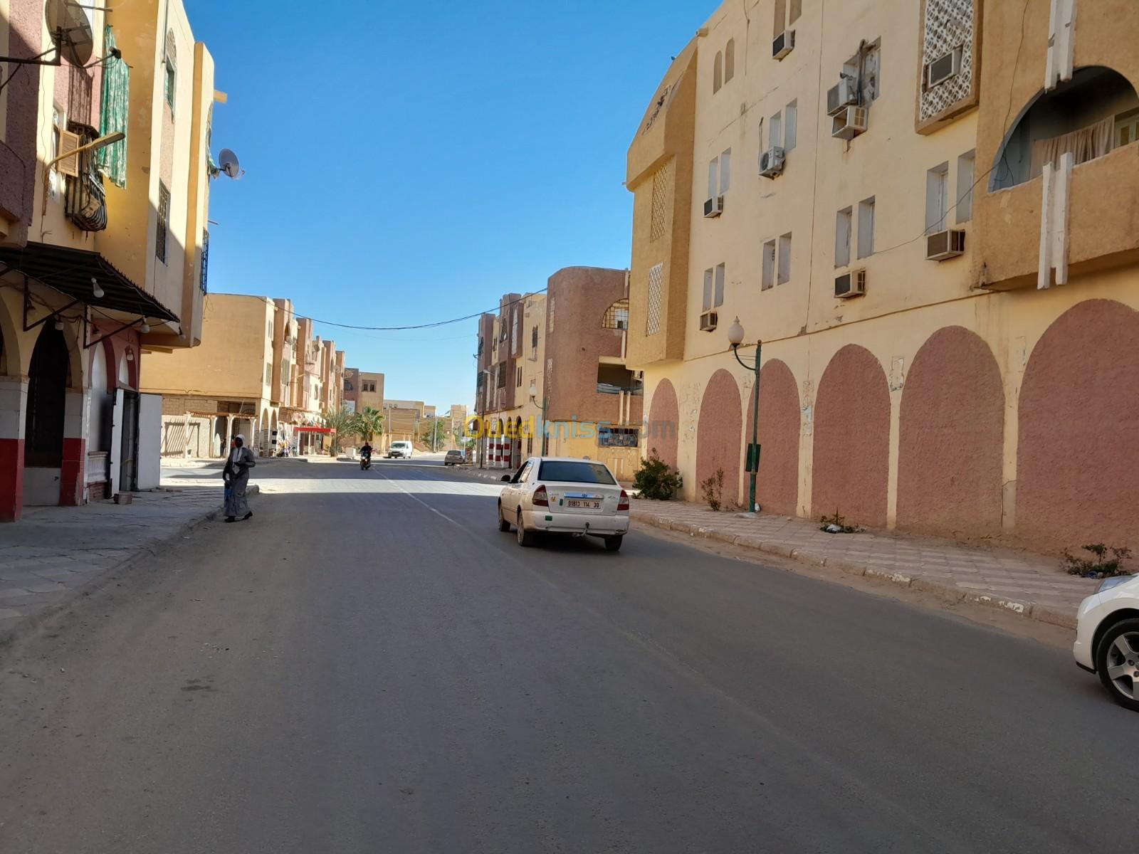 Vente Local Ouargla Sidi khouiled